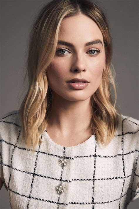 Margot Robbie è la nuova testimonial di Chanel N°5 